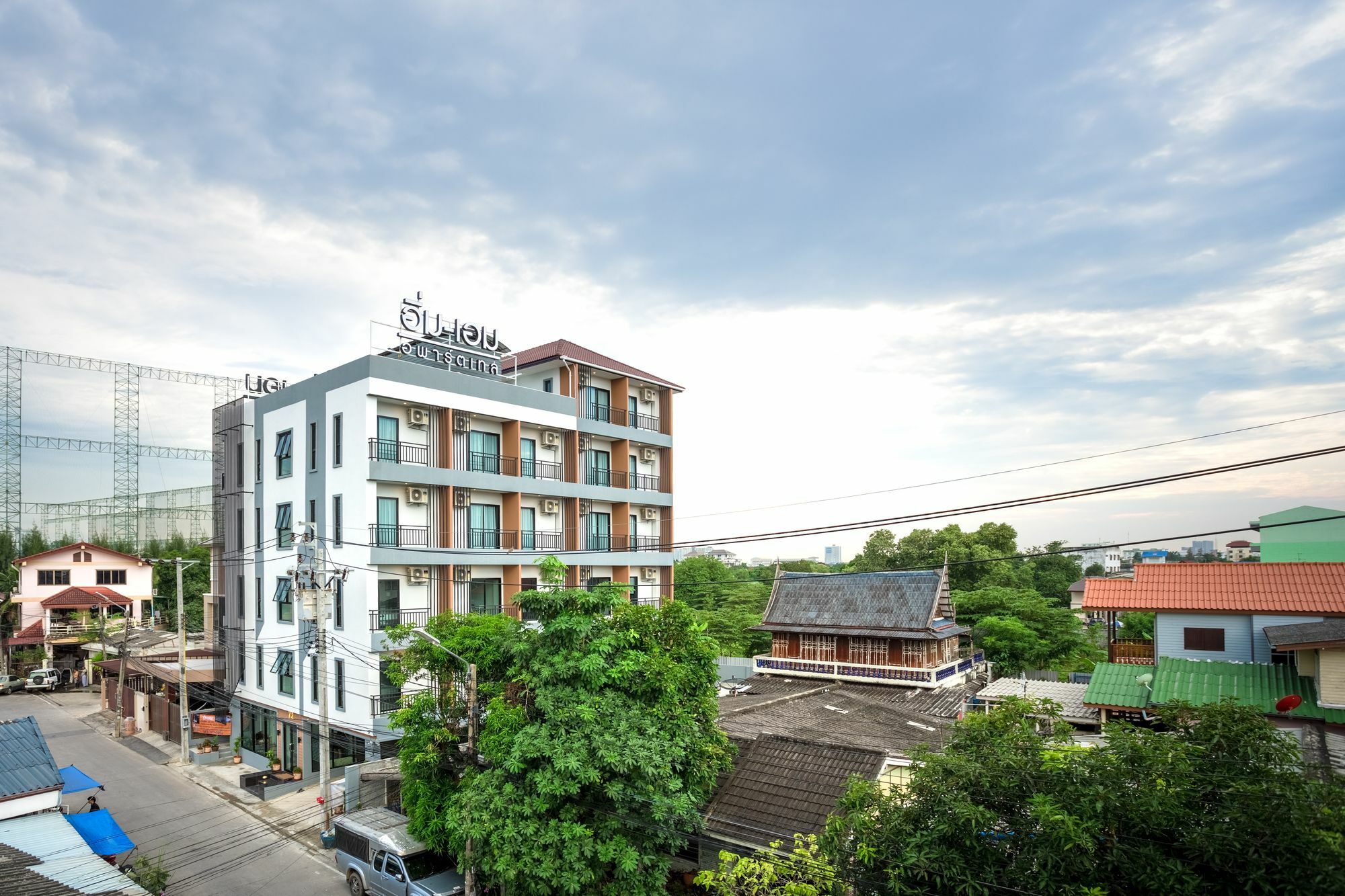 泰国暖武里府塔赛伊姆艾姆公寓式酒店 外观 照片